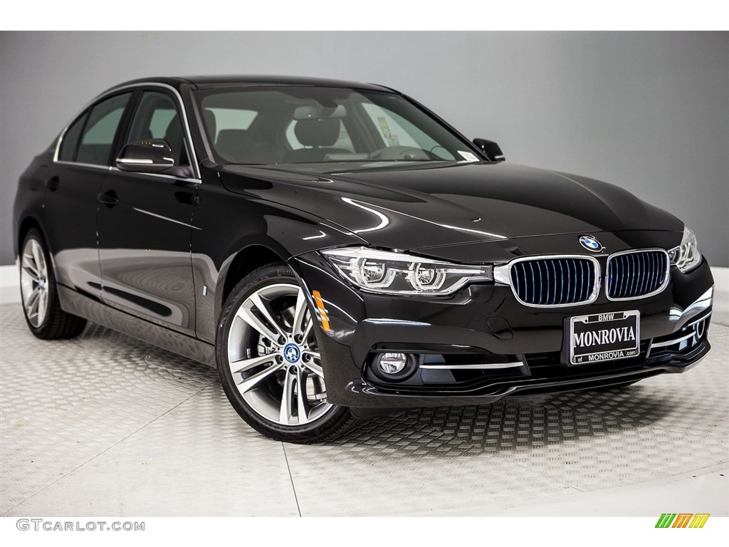 2018 3 Series 330e iPerformance Sedan - Jet Black / Black photo #12