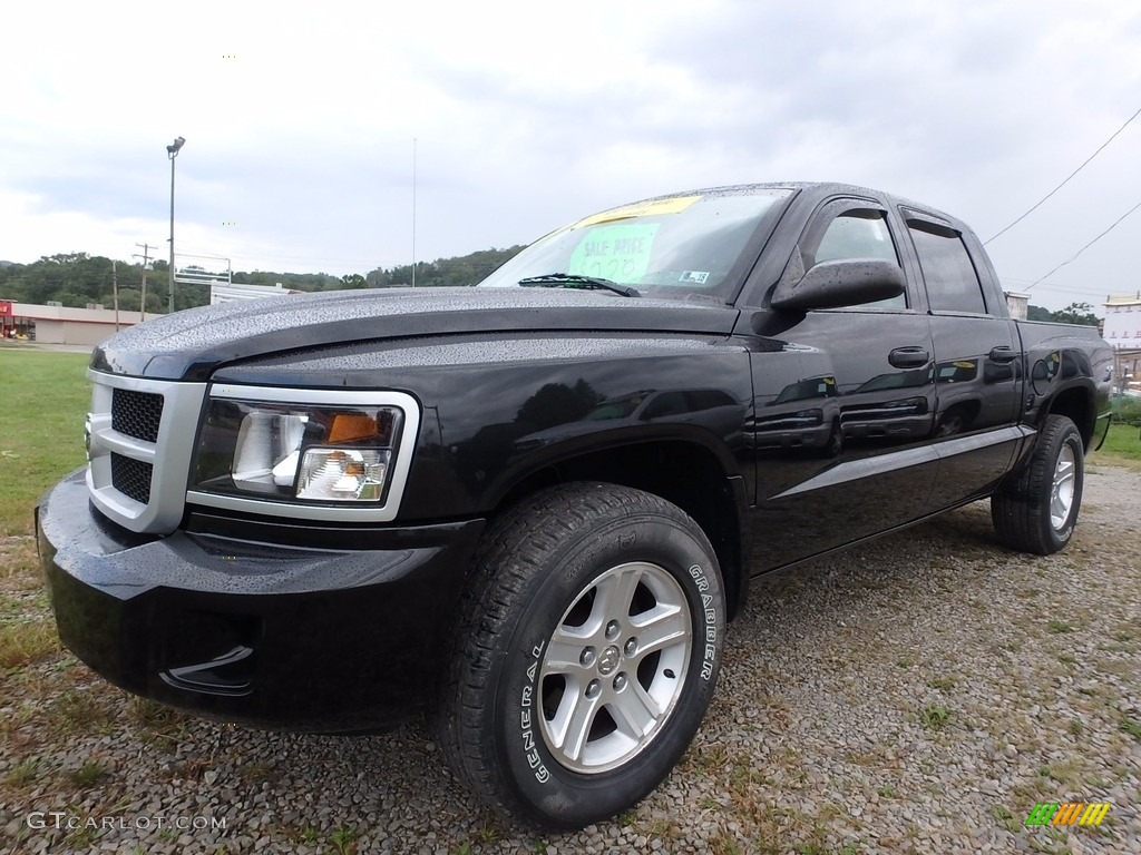 2011 Dakota Big Horn Crew Cab 4x4 - Brilliant Black Crystal Pearl / Dark Slate Gray/Medium Slate Gray photo #1