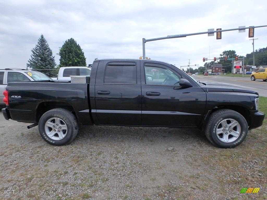 2011 Dakota Big Horn Crew Cab 4x4 - Brilliant Black Crystal Pearl / Dark Slate Gray/Medium Slate Gray photo #7