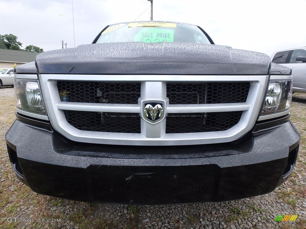 2011 Dakota Big Horn Crew Cab 4x4 - Brilliant Black Crystal Pearl / Dark Slate Gray/Medium Slate Gray photo #9