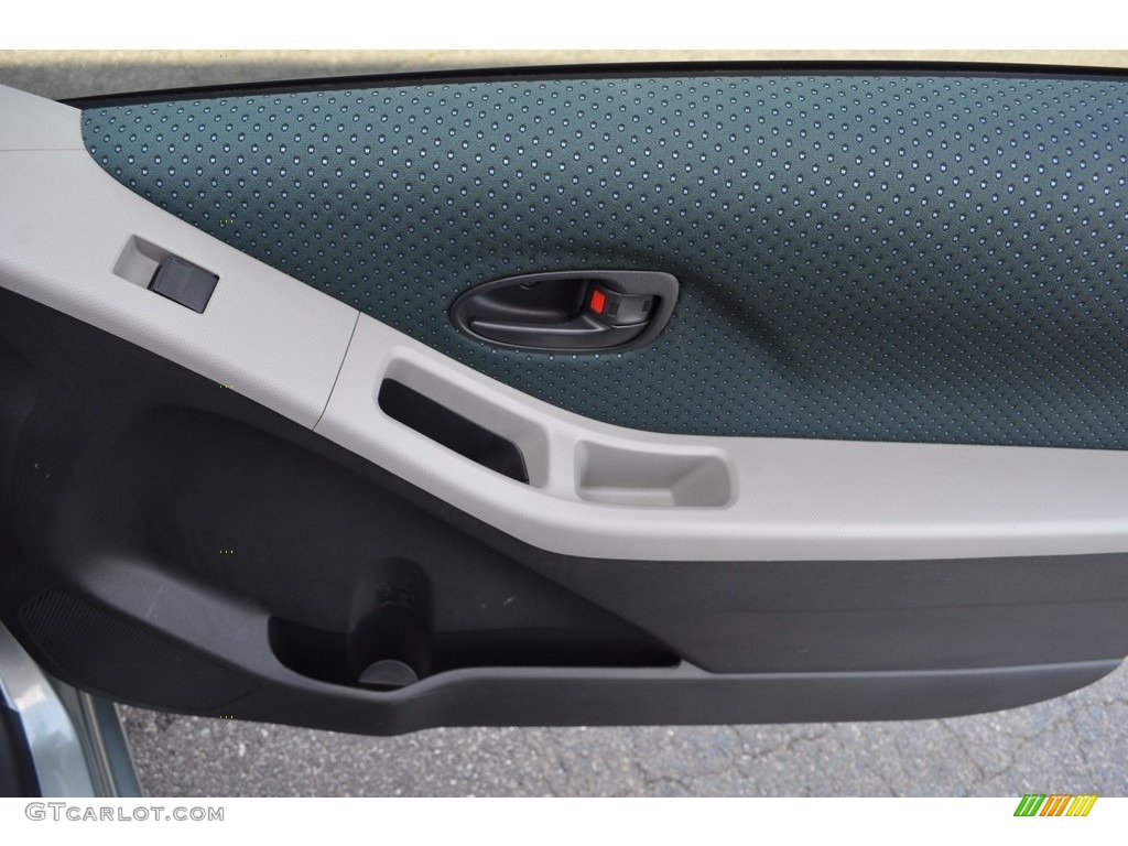 2007 Yaris 3 Door Liftback - Meteorite Metallic / Dark Charcoal photo #12