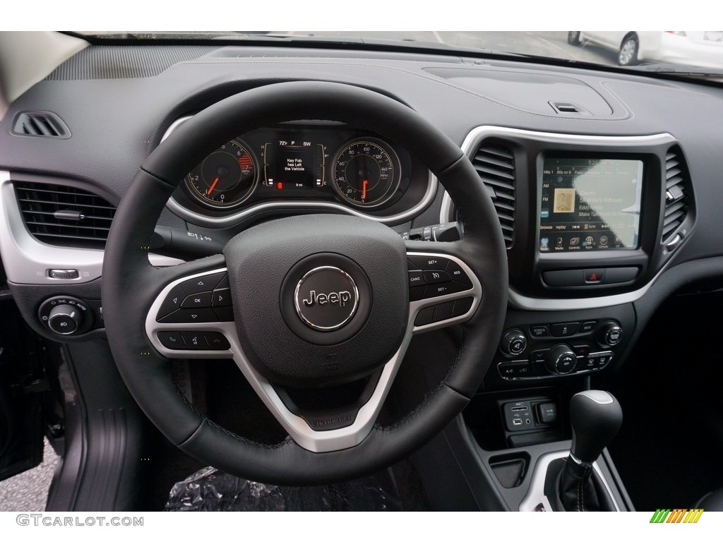 2018 Jeep Cherokee Latitude Plus Black Steering Wheel Photo #122514911