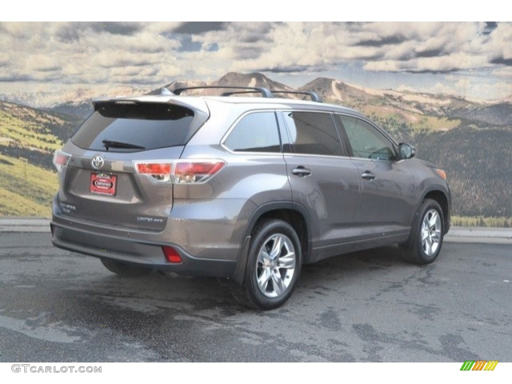 2015 Highlander Limited AWD - Predawn Gray Mica / Almond photo #3