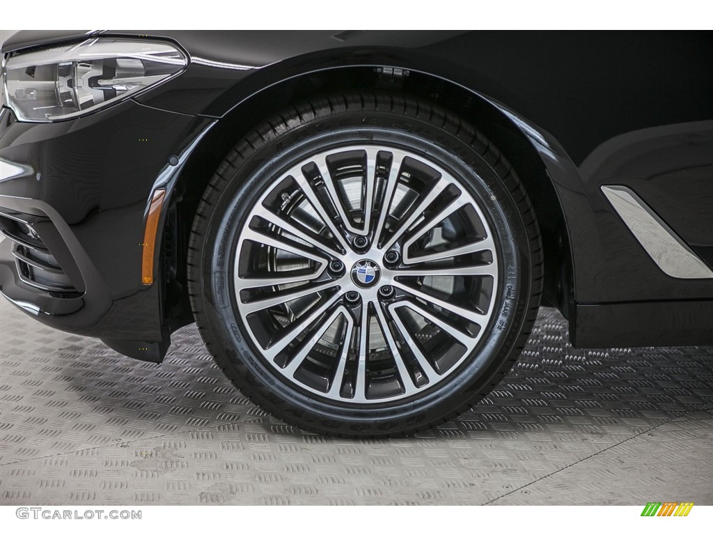 2017 5 Series 530i Sedan - Jet Black / Canberra Beige photo #9