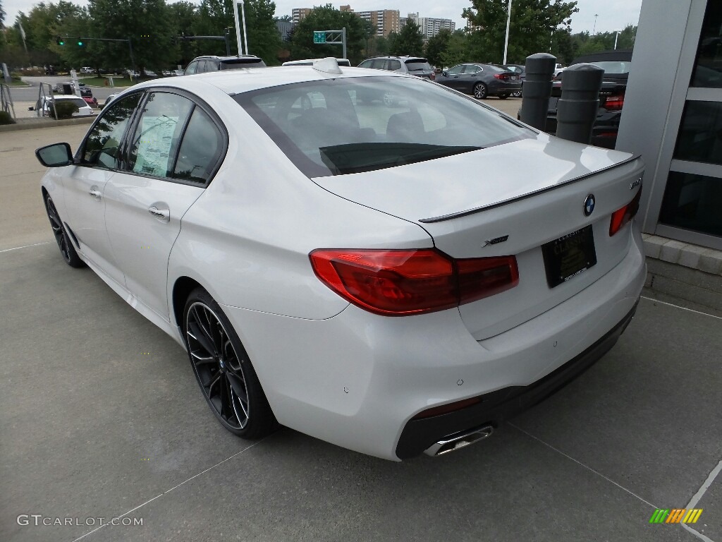 2017 5 Series 540i xDrive Sedan - Alpine White / Black photo #2