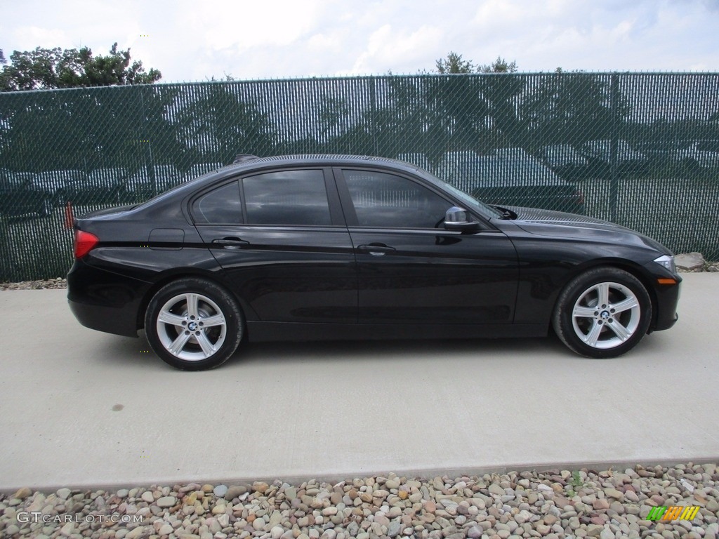 2013 3 Series 320i xDrive Sedan - Jet Black / Black photo #2