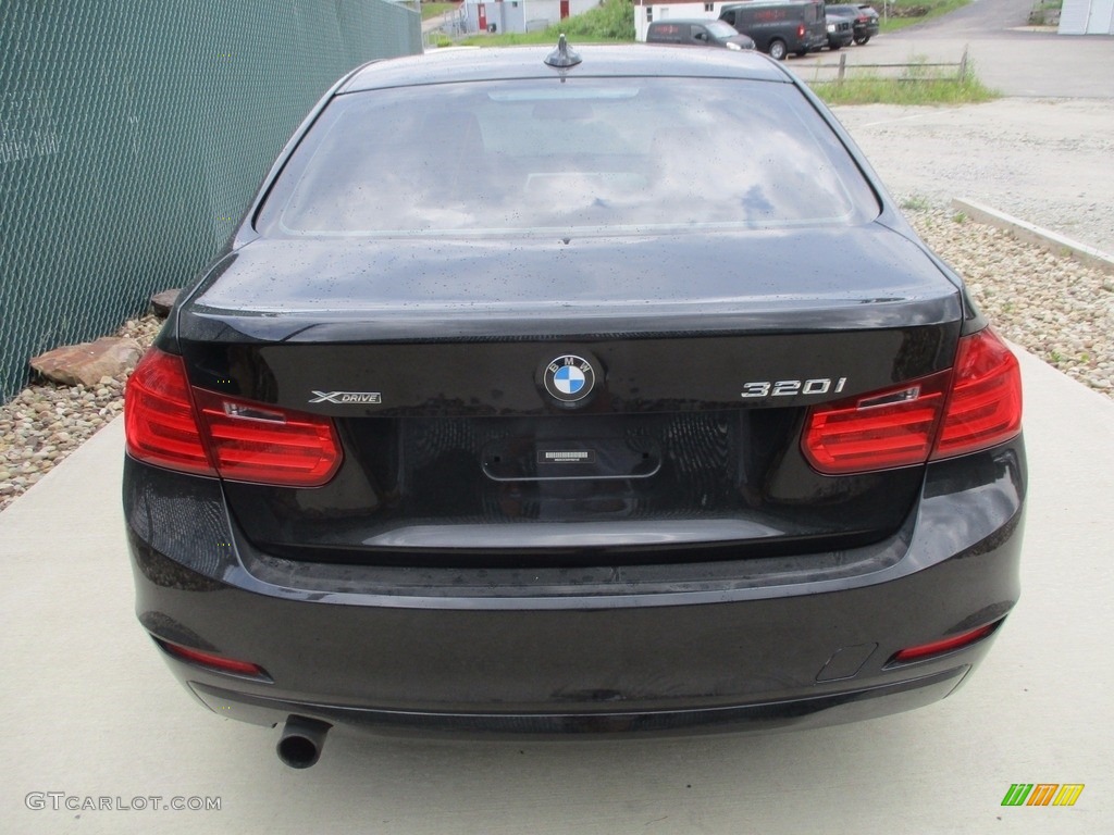 2013 3 Series 320i xDrive Sedan - Jet Black / Black photo #4