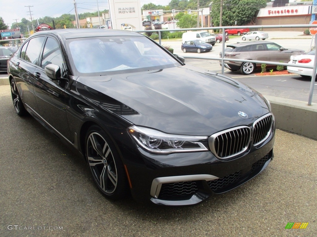 2018 7 Series M760i xDrive Sedan - Black Sapphire Metallic / Black photo #3