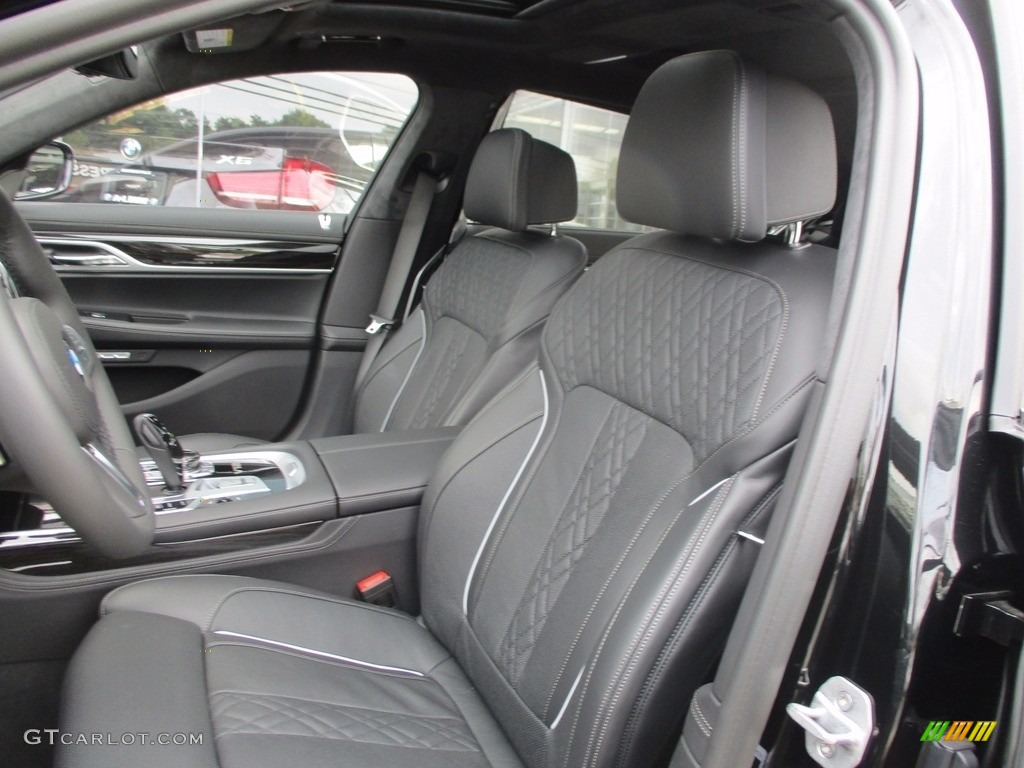 2018 BMW 7 Series M760i xDrive Sedan Front Seat Photos