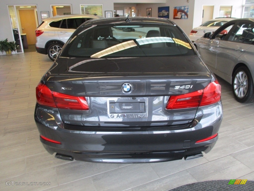 2017 5 Series 540i xDrive Sedan - Dark Graphite Metallic / Mocha photo #4