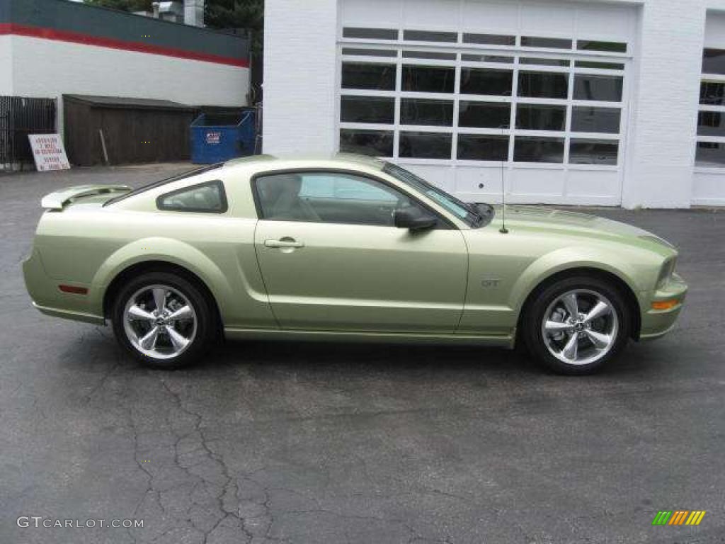2006 Mustang GT Premium Coupe - Legend Lime Metallic / Light Parchment photo #2