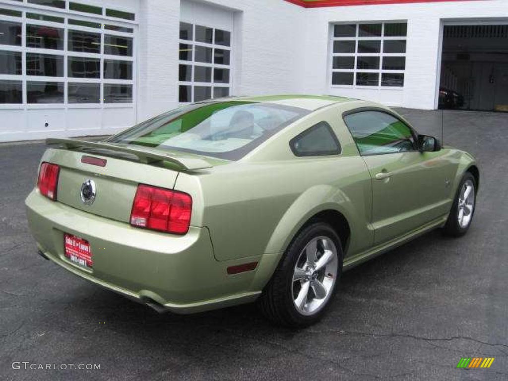 2006 Mustang GT Premium Coupe - Legend Lime Metallic / Light Parchment photo #12