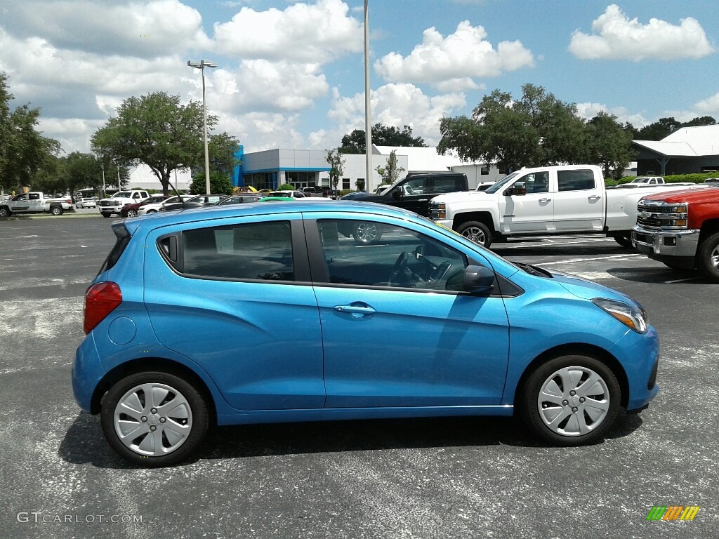 Splash Metallic 2017 Chevrolet Spark LS Exterior Photo #122535203
