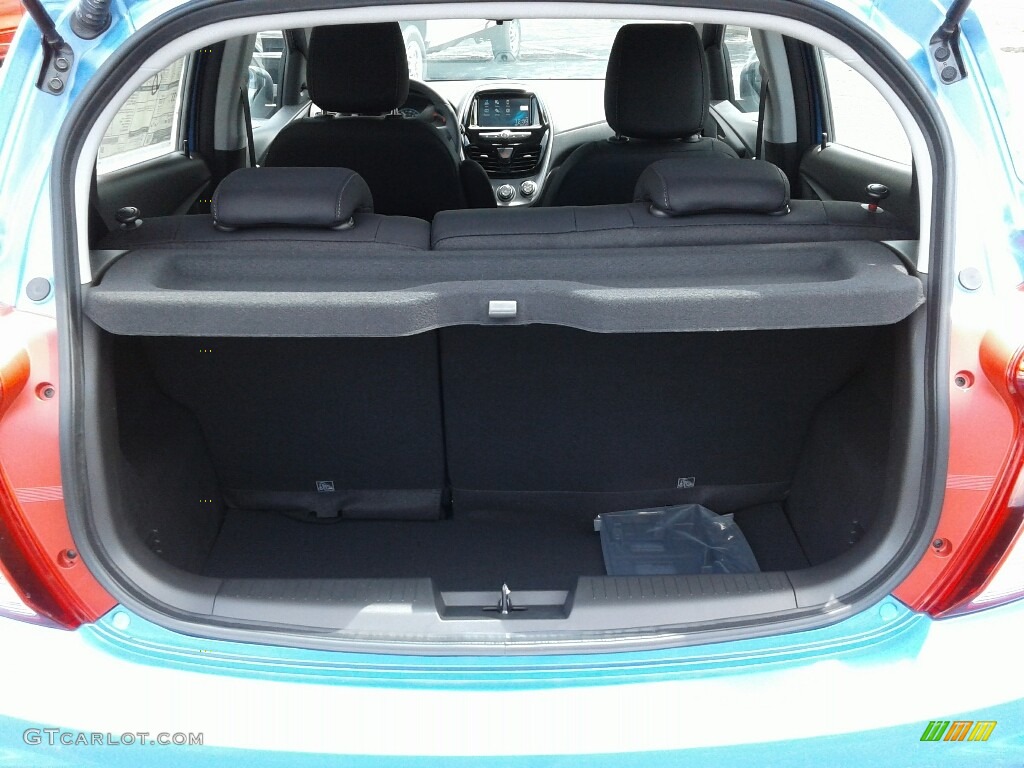 2017 Chevrolet Spark LS Trunk Photos