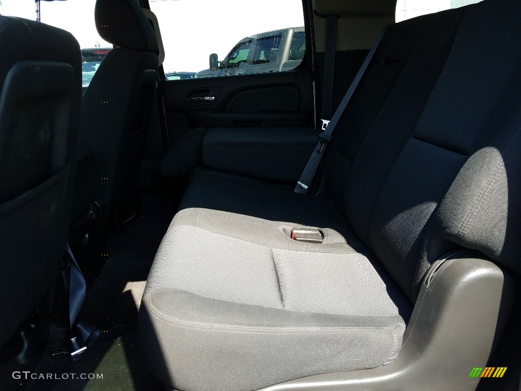 2011 Suburban LS - Sheer Silver Metallic / Ebony photo #3