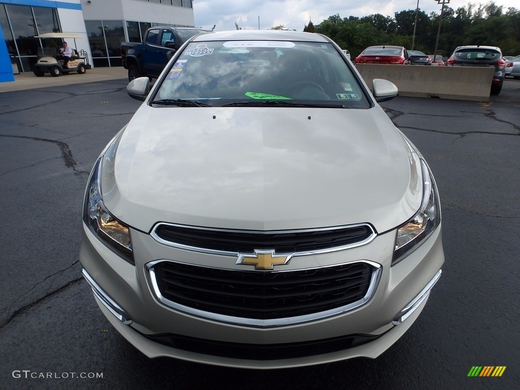 2016 Cruze Limited LT - Champagne Silver Metallic / Jet Black photo #13