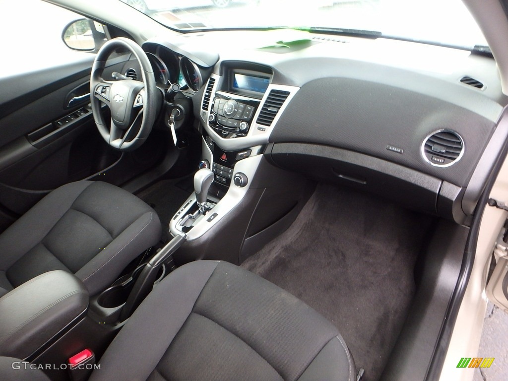 2016 Cruze Limited LT - Champagne Silver Metallic / Jet Black photo #16