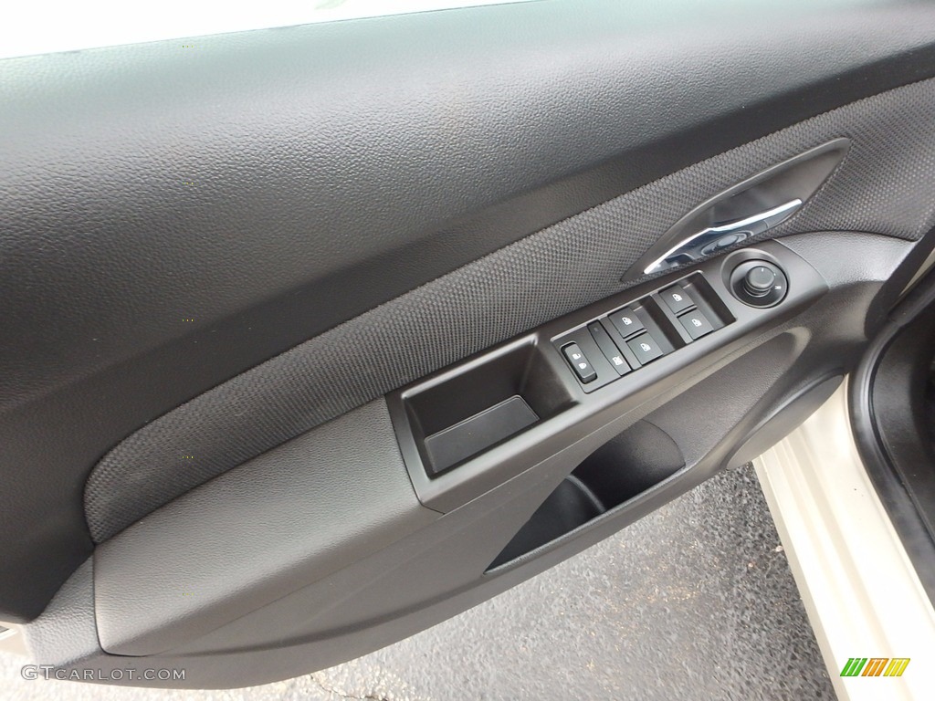 2016 Cruze Limited LT - Champagne Silver Metallic / Jet Black photo #24