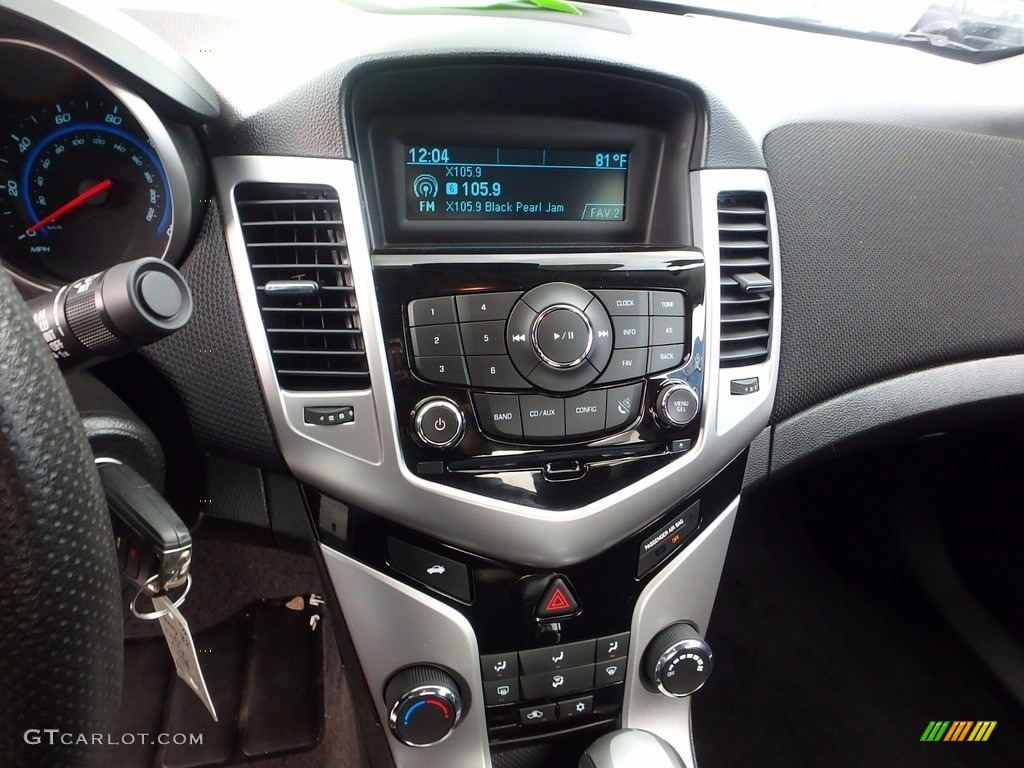 2016 Cruze Limited LT - Champagne Silver Metallic / Jet Black photo #28