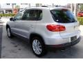 Reflex Silver Metallic - Tiguan SEL Photo No. 6