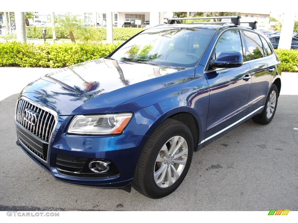 2016 Q5 2.0 TFSI Premium quattro - Scuba Blue Metallic / Titanium Gray photo #4