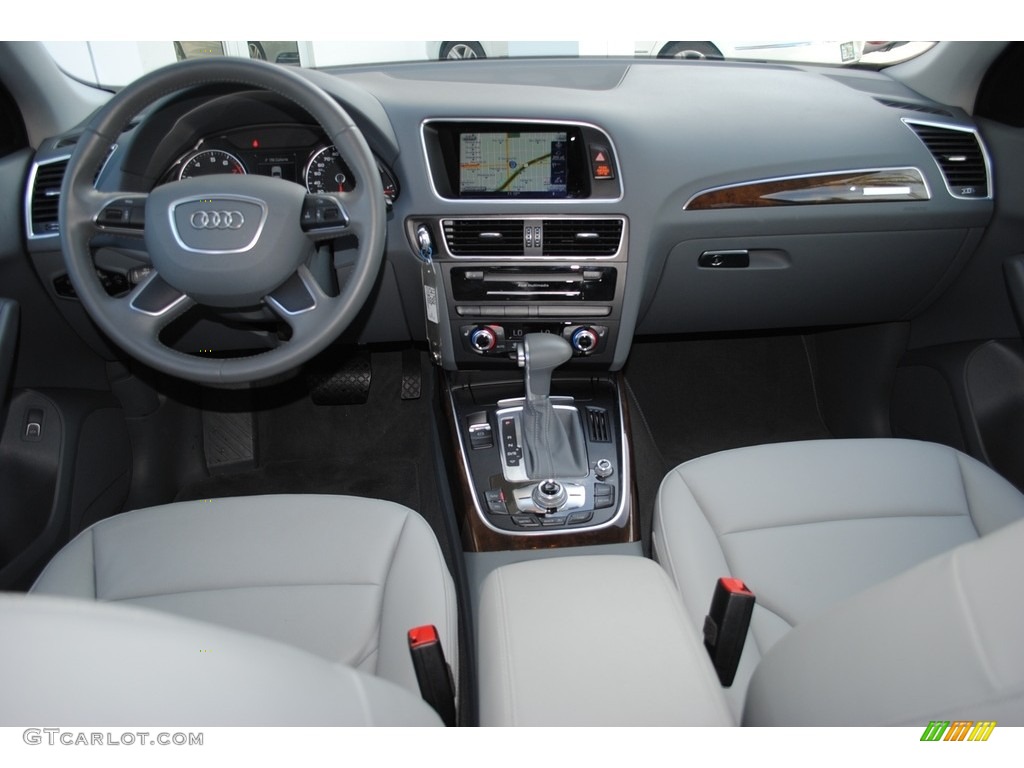 2016 Q5 2.0 TFSI Premium quattro - Scuba Blue Metallic / Titanium Gray photo #13
