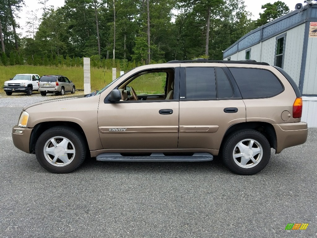 2003 Envoy SLE 4x4 - Sandalwood Metallic / Light Oak photo #2