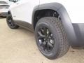 2018 Jeep Cherokee Trailhawk 4x4 Wheel and Tire Photo
