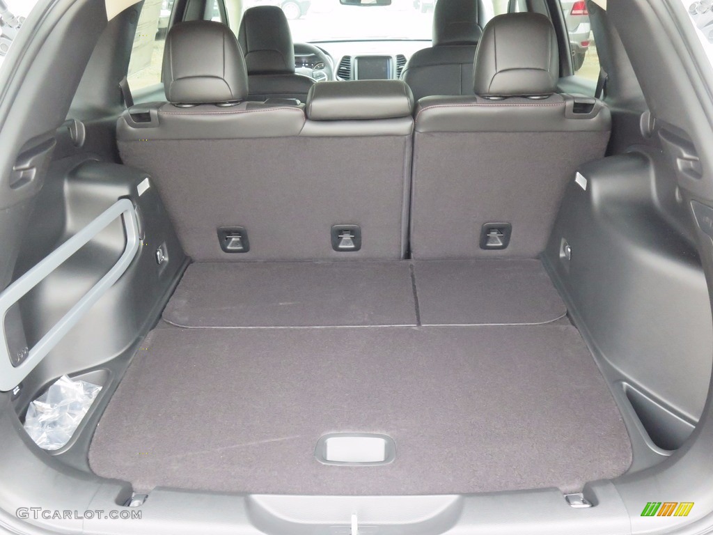 2018 Jeep Cherokee Trailhawk 4x4 Trunk Photo #122544834