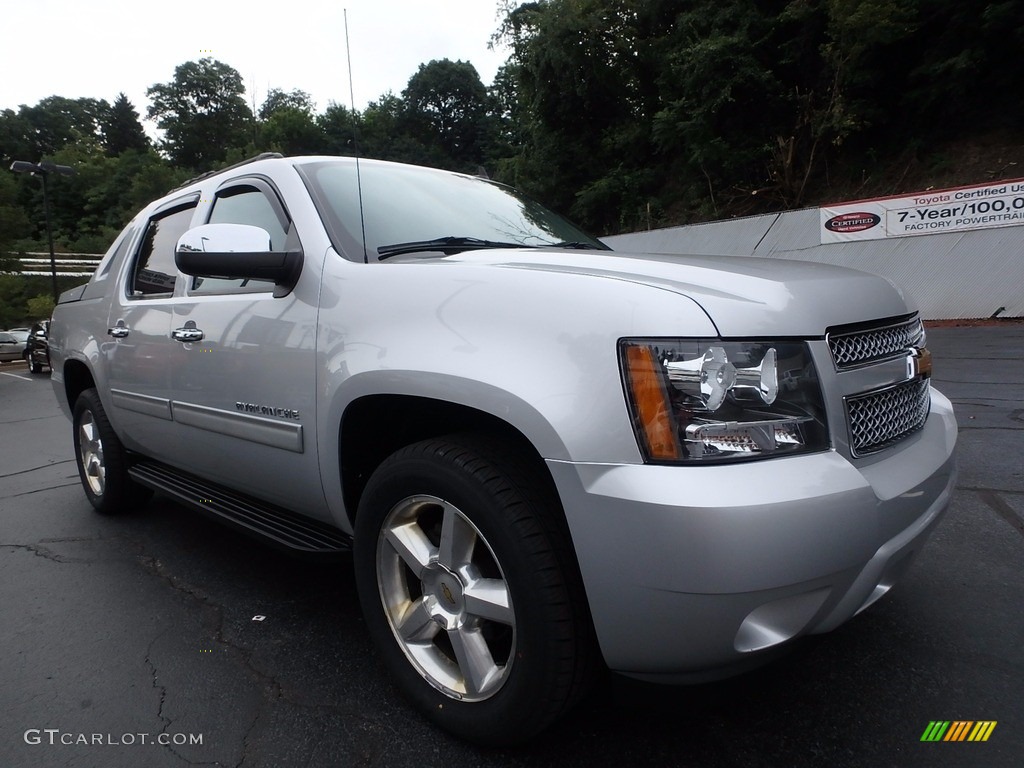 Silver Ice Metallic Chevrolet Avalanche