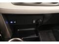 Super White - RAV4 LE Photo No. 11