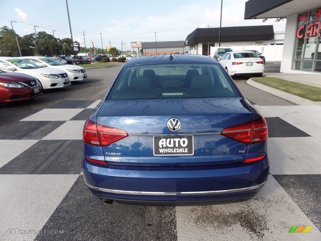 2016 Passat S Sedan - Reef Blue Metallic / Titan Black photo #4