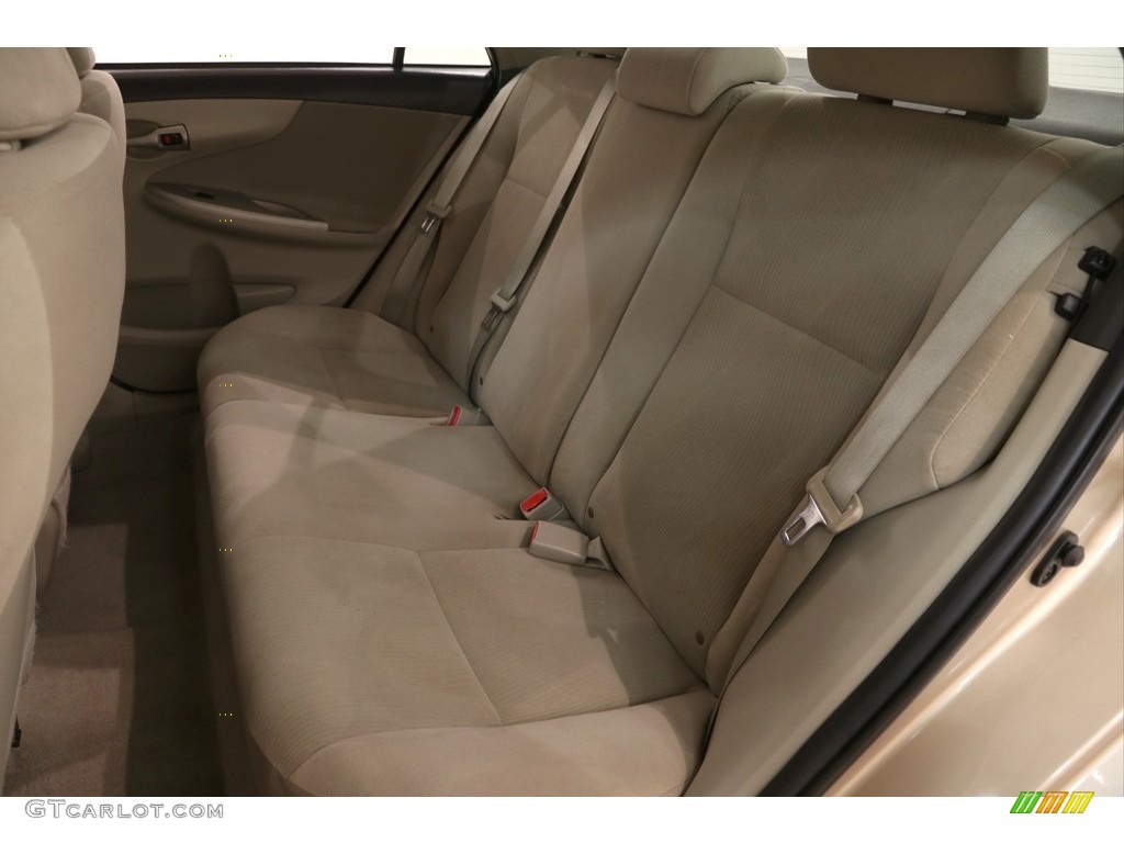 2013 Corolla LE - Sandy Beach Metallic / Bisque photo #16