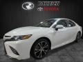Super White - Camry SE Photo No. 4