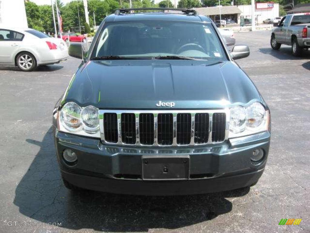 2005 Grand Cherokee Limited 4x4 - Deep Beryl Green Pearl / Medium Slate Gray photo #8