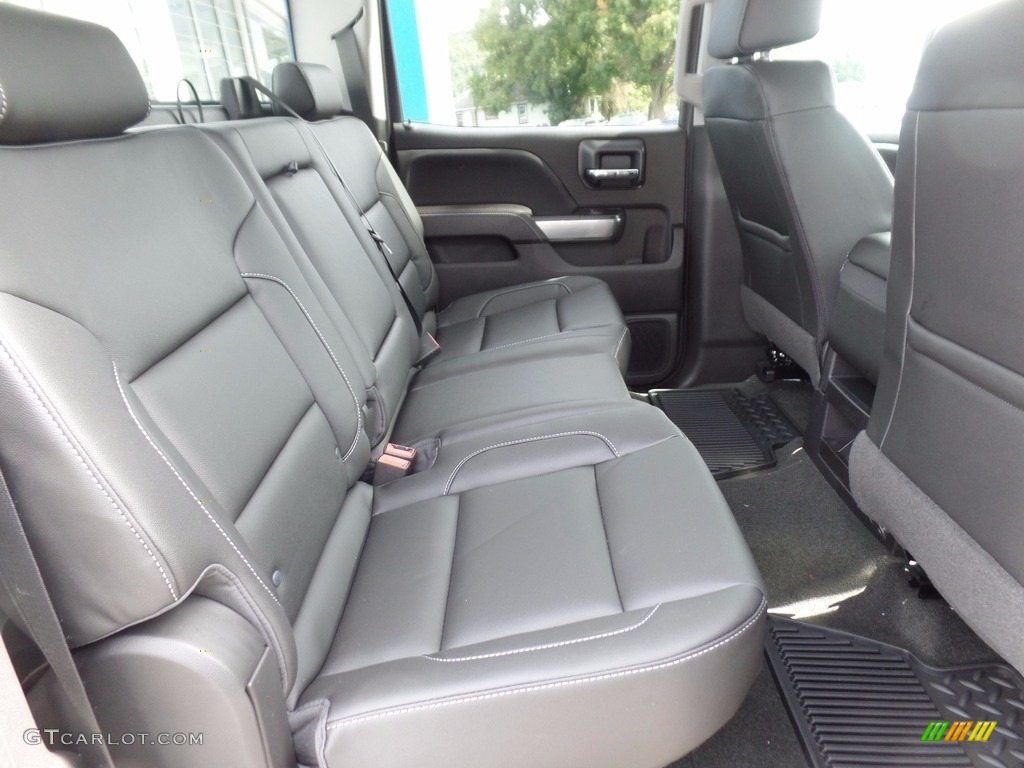 2018 Chevrolet Silverado 3500HD LT Crew Cab Dual Rear Wheel 4x4 Rear Seat Photo #122557692