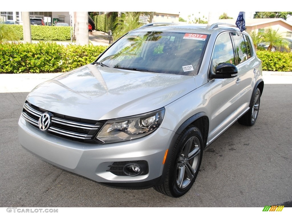 2017 Volkswagen Tiguan Sport Exterior Photos