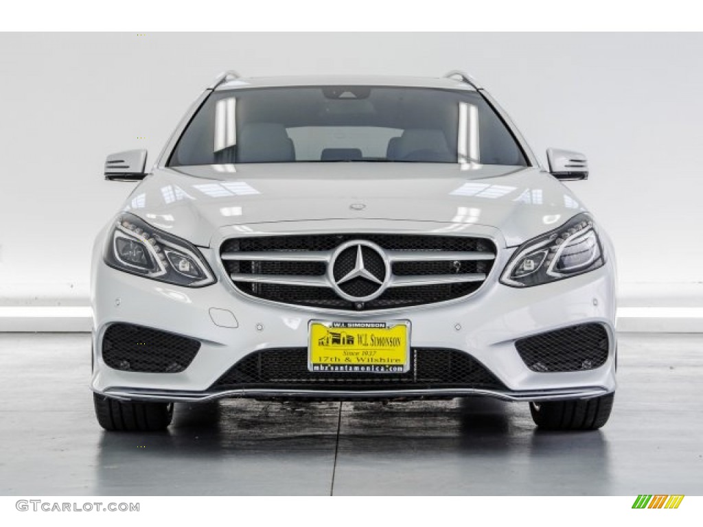2015 E 350 4Matic Wagon - Iridium Silver Metallic / Crystal Grey/Seashell Grey photo #2