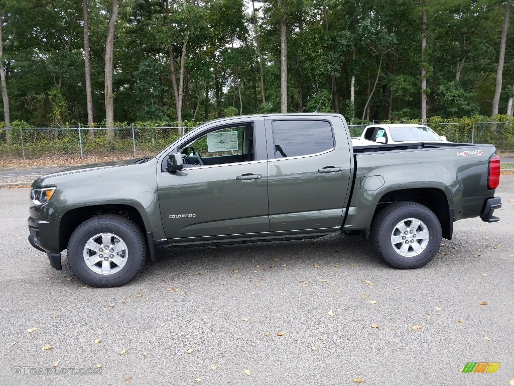 Deepwood Green Metallic 2018 Chevrolet Colorado WT Crew Cab 4x4 Exterior Photo #122562189