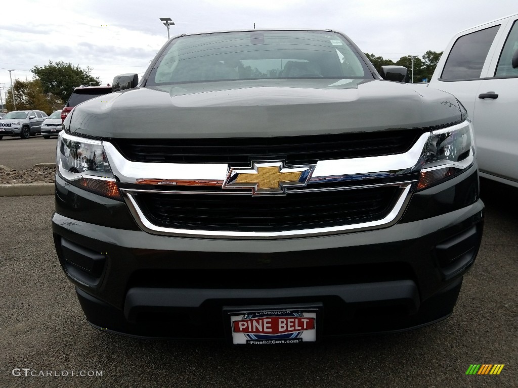 2018 Colorado WT Extended Cab - Deepwood Green Metallic / Jet Black/Dark Ash photo #2