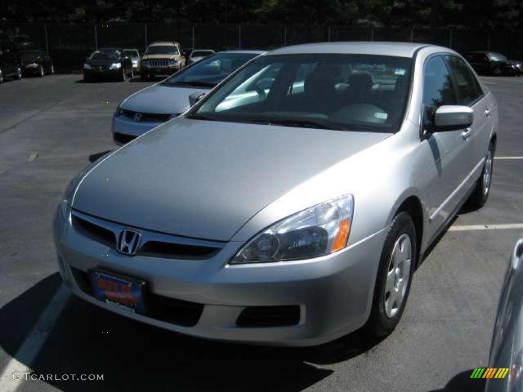 2007 Accord LX Sedan - Alabaster Silver Metallic / Gray photo #1