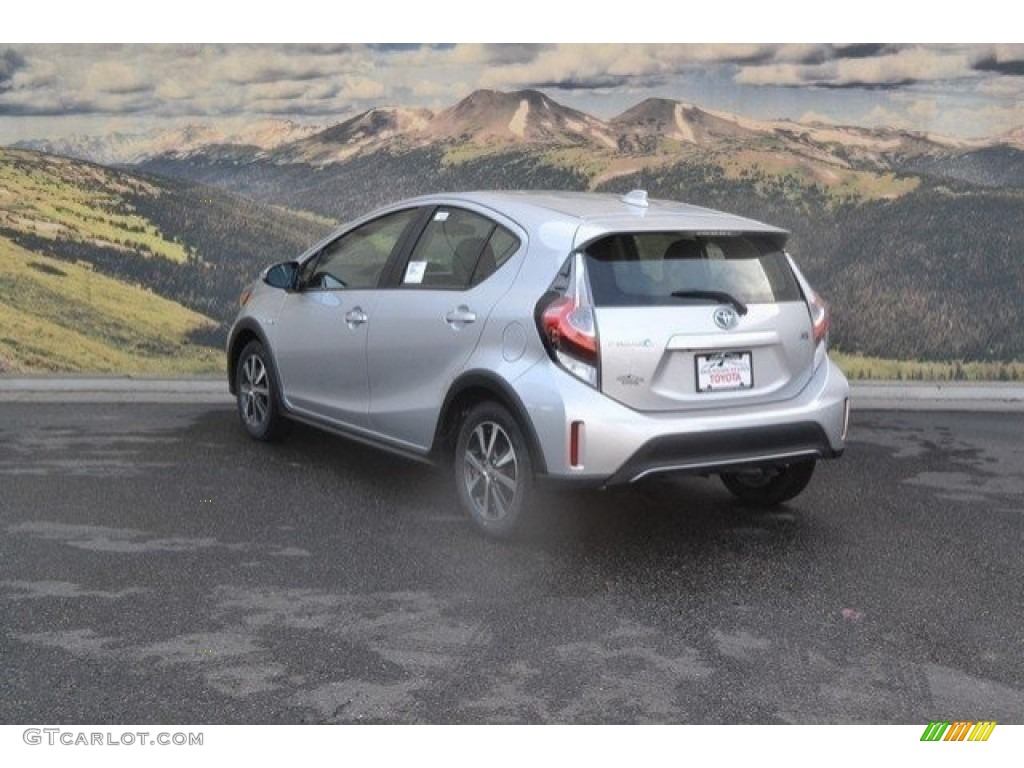 2018 Prius c Four - Classic Silver Metallic / Black photo #3