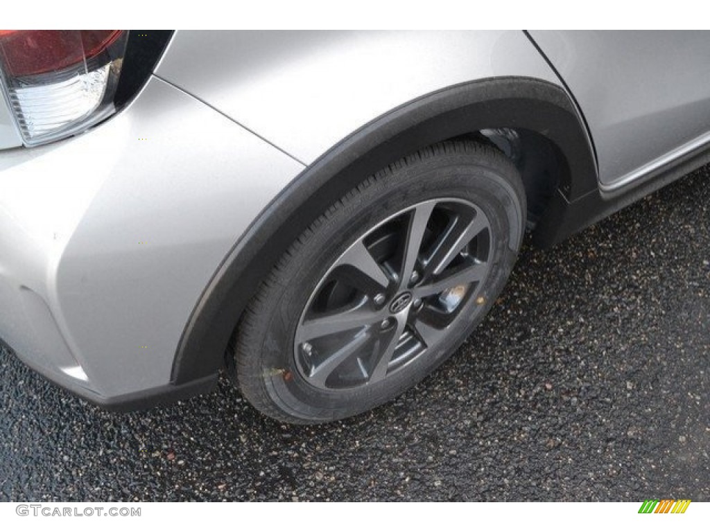 2018 Prius c Four - Classic Silver Metallic / Black photo #9