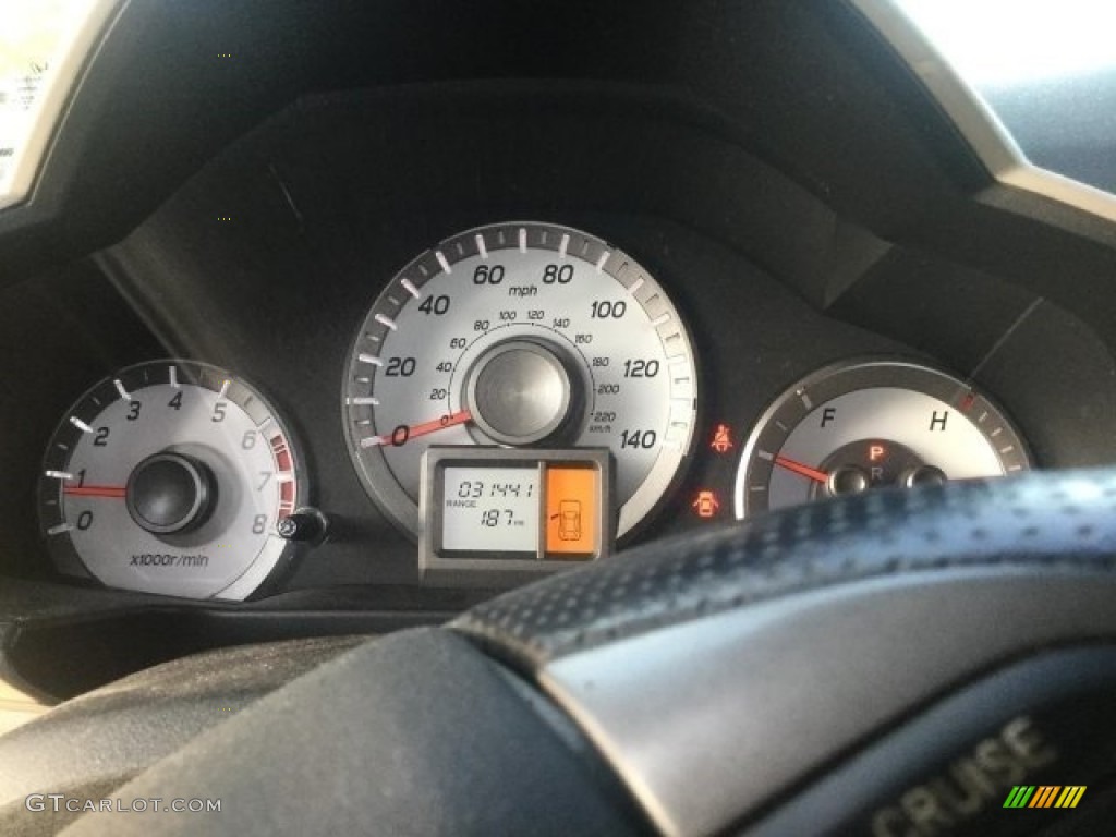 2015 Pilot LX - Crystal Black Pearl / Gray photo #8