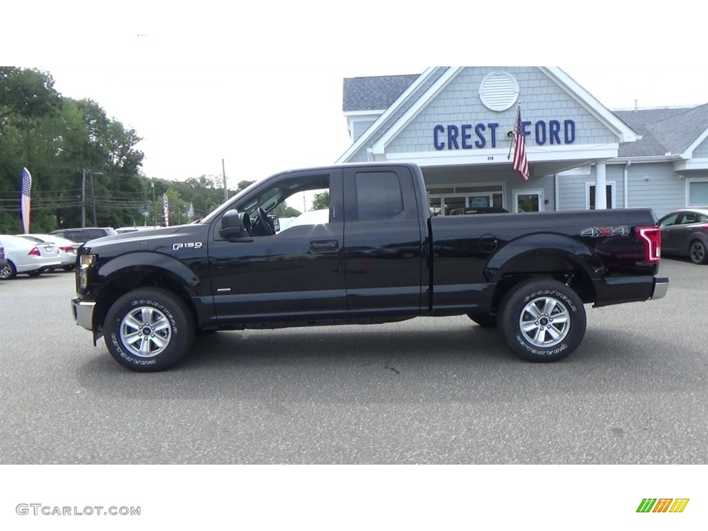 2017 F150 XLT SuperCab 4x4 - Shadow Black / Earth Gray photo #4