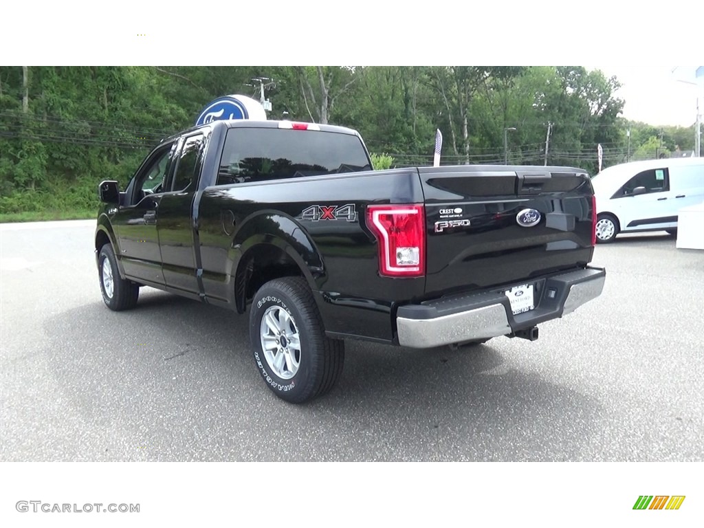 2017 F150 XLT SuperCab 4x4 - Shadow Black / Earth Gray photo #5