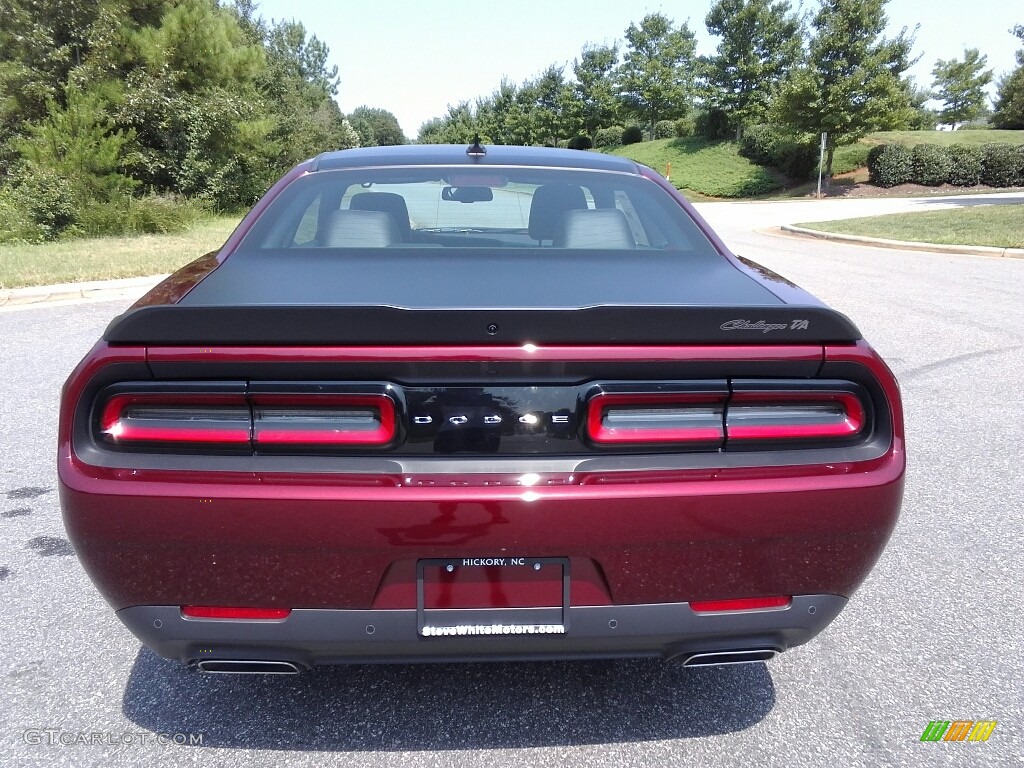 2018 Challenger T/A 392 - Octane Red Pearl / Black photo #7