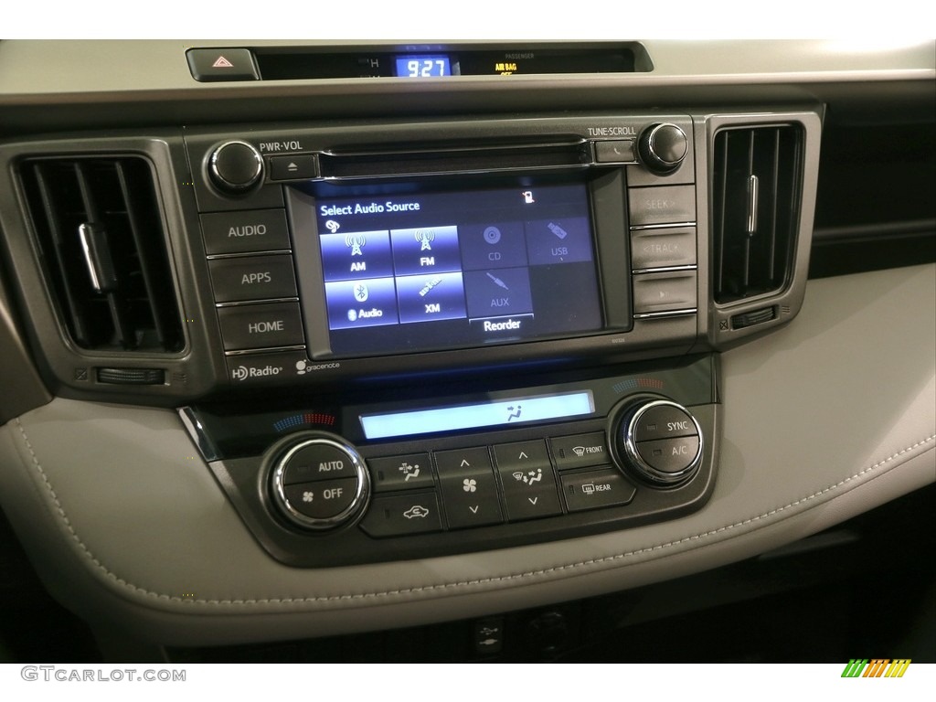 2015 RAV4 XLE - Classic Silver Metallic / Ash photo #11