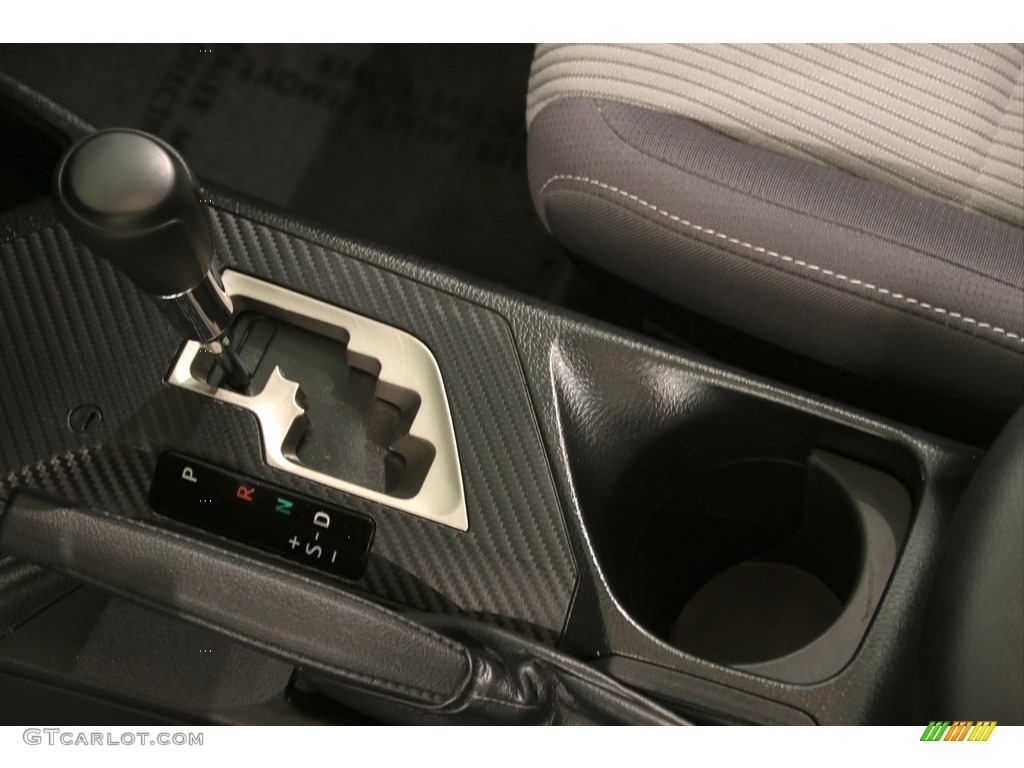 2015 RAV4 XLE - Classic Silver Metallic / Ash photo #17