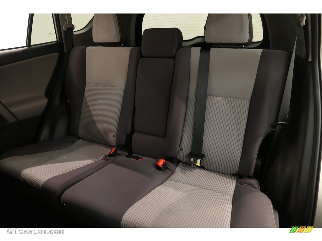 2015 RAV4 XLE - Classic Silver Metallic / Ash photo #22